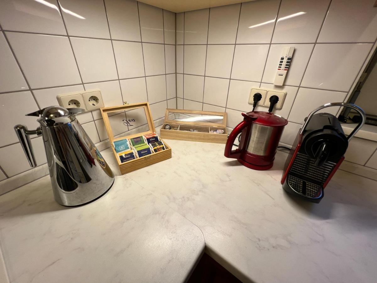 Maisonette Penthouse Fuer 8 Personen By Rabe - Free Netflix & Kostenloser Parkplatz & Grosse Terrasse Карлсруэ Экстерьер фото