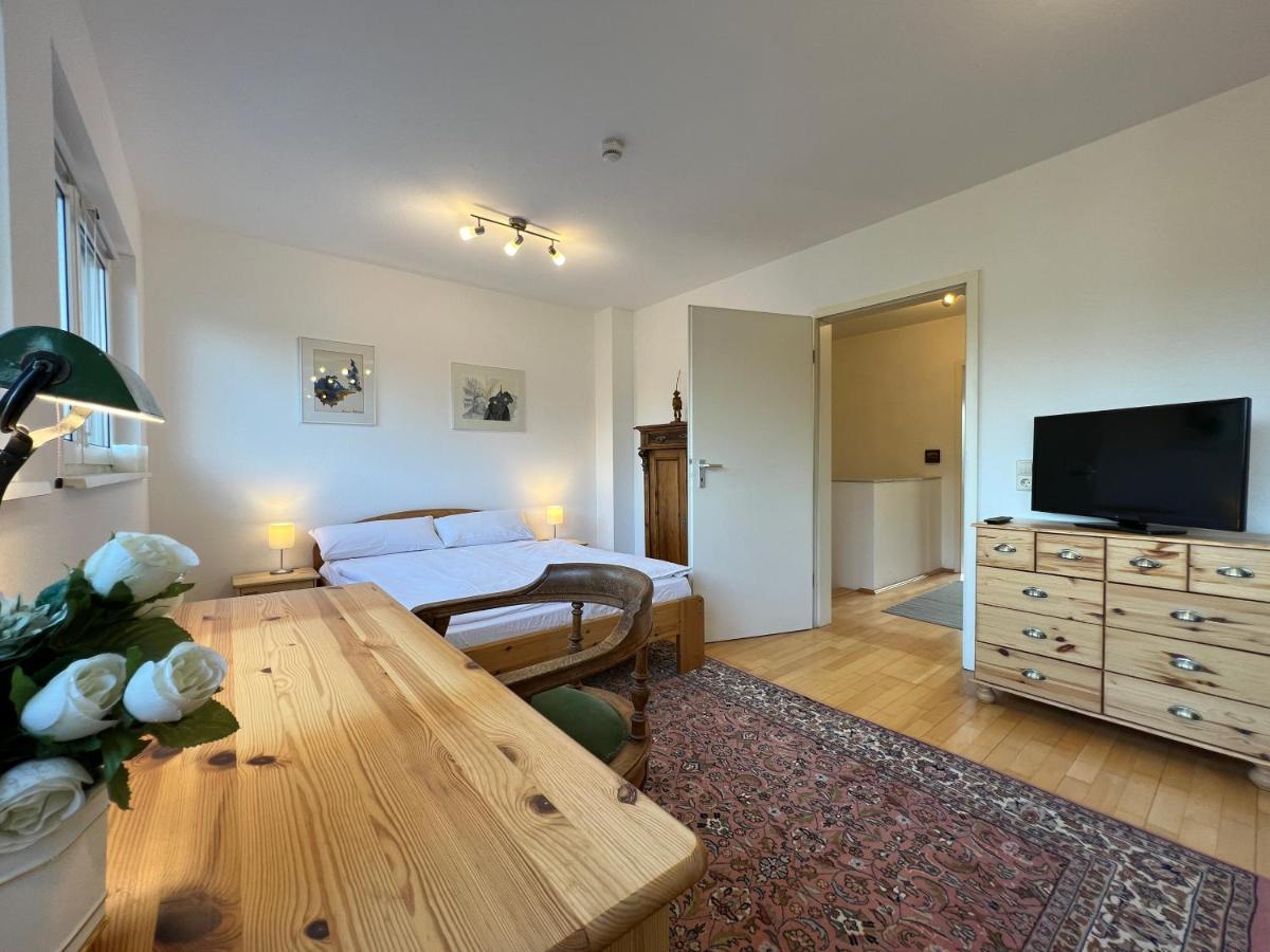 Maisonette Penthouse Fuer 8 Personen By Rabe - Free Netflix & Kostenloser Parkplatz & Grosse Terrasse Карлсруэ Экстерьер фото